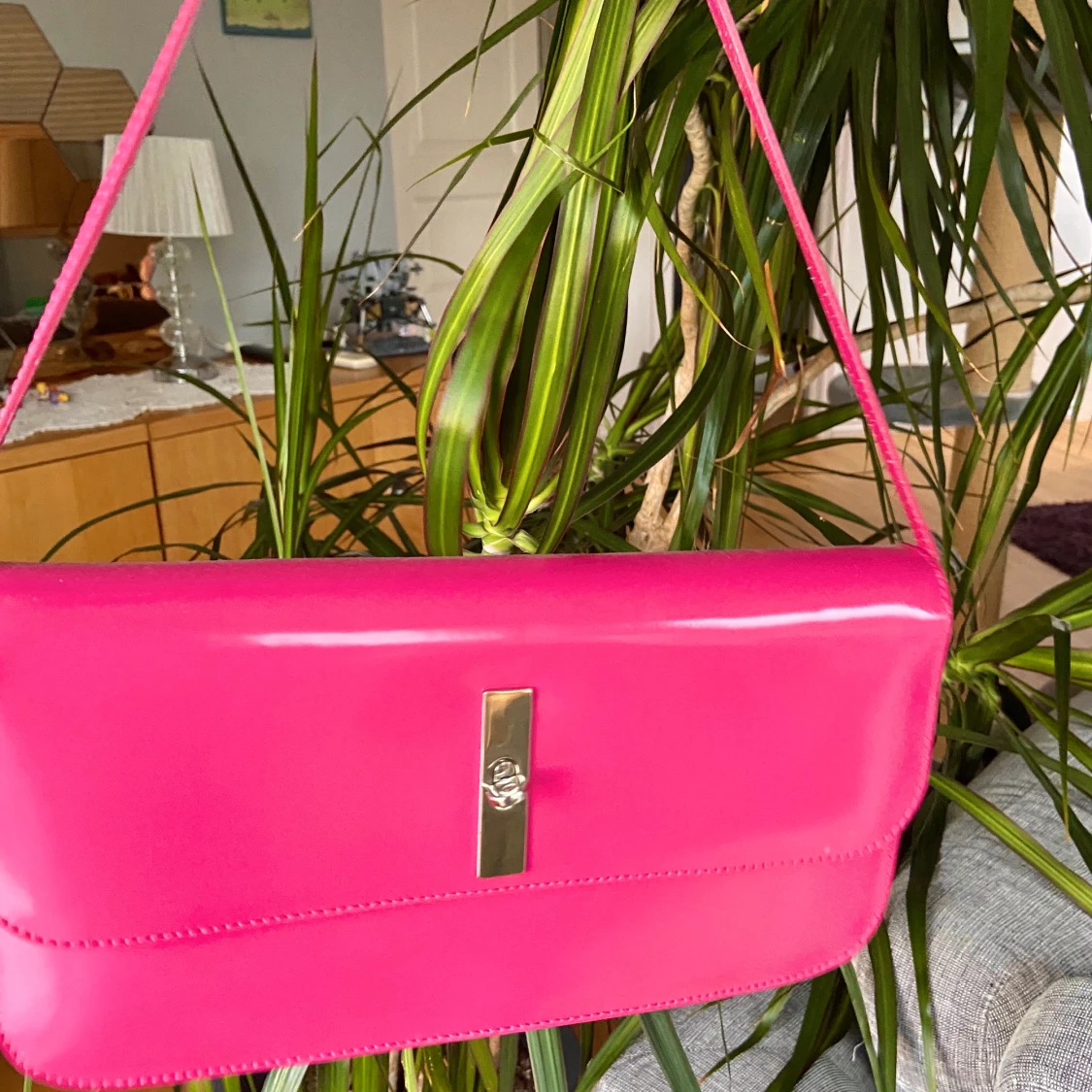 Rosa axelväska - 90