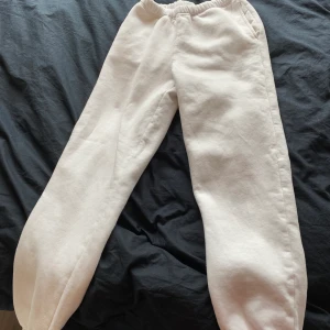 Mjukisbyxor - Mjukisbyxor från Gina. Passar mig som har xs