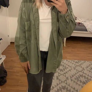 Skjotjacka ish från Gina  - Grön” skjotjacka ”