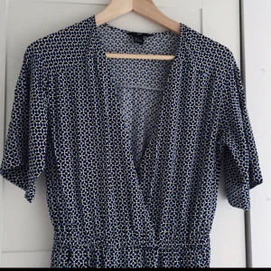  - byxdress, aldrig använd 