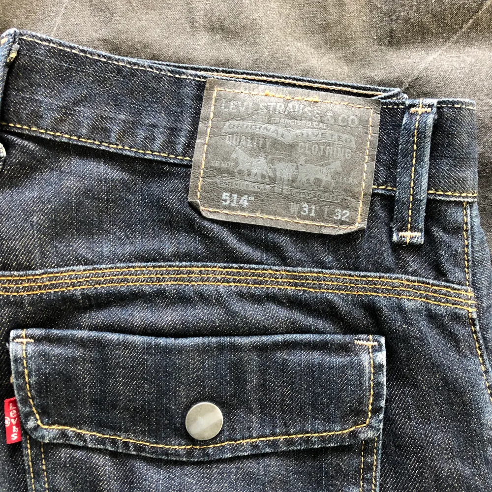 Jeans från Levis, modell 514”. Stl 31/32. Väldigt bra skick! . Jeans & Byxor.