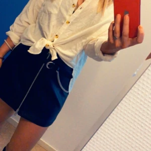 Kjol - Kjol  i läderimitation använd enstaka ggr 