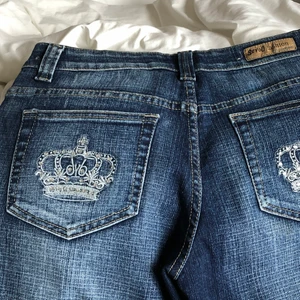 victoria beckham jeans - fett söta victoria beckham liknande jeans lowrise bootcut skriv för fler bilder snälla köp🙉🙉🙈pris kan diskuteras