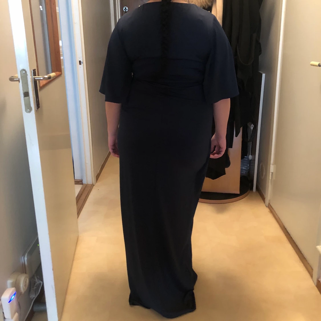 Mörkblå festklänning  - 91