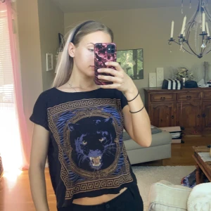 Tröja  - Tröja. Funkar som s