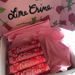  - 💄HELT NYA LIME CRIME💄 Jag la en beställning på lime Crime på alla färger jag någonsin kollat på, nu har jag bestämt mig för vilka jag vill behålla så jag säljer dessa 4! Äkta från hemsidan o jag har kvitto kvar, googla för att se färgerna☺️ Ej öppnade. 