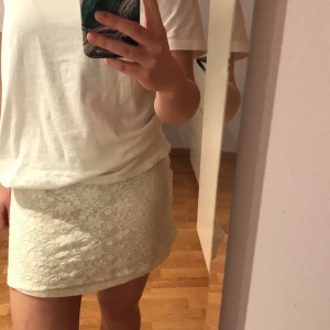 Vit kjol - Kjol från abercrombie & fitch