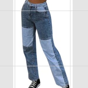 Patch work jeans - Skit snygga patch work vida jeans. Jag är 174 cm! Storlek 38!! Bud från 150 kr. Passar inte mig så jätte bra! Då jag jag ganska smala ben!