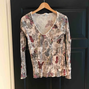  - Fin långarmad odd molly tröja!