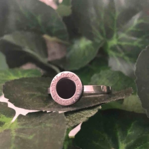  - En kopia av BVL GARI som i själva verket kostar 3000kr. Knappt använd