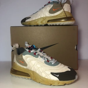Nike 270 Travis Scott - DSWT Nike 270 X Travis Scott, kvitto finns 