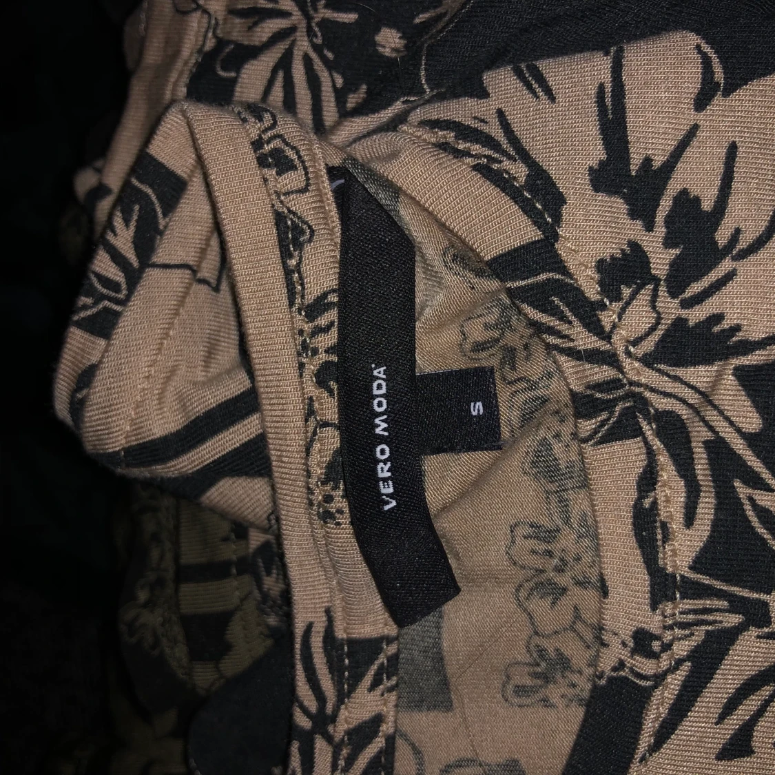 MÖNSTRAD T-SHIRT - 91