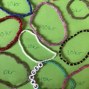 Armand - Priserna på bilden gäller