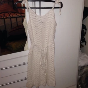 Oanvänd klänning, passar även S/M, strech. Från Cubus  - Oanvänd klänning, passar även S/M, strech. Från Cubus 