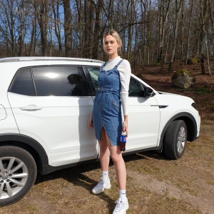 JFR jeansklänning - Riktigt snygg klänning ifrån JFR, själv använder jag den inte så mycket & väljer att sälja den till någon som får mer nytta utav den.