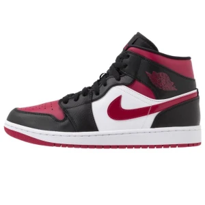 airjordan - Jättesnygga & jättebra skick (nästan oanvända)! Köpte i Köpenhamn i Januari men kommer tyvärr ej till användning då jag har ett par andra i en annan färg redan🥺 Kontakta mig för fler bilder🥰🥰