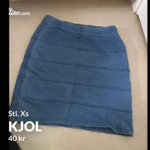  - Kjol, stl. Xs, 40kr + frakt🛍