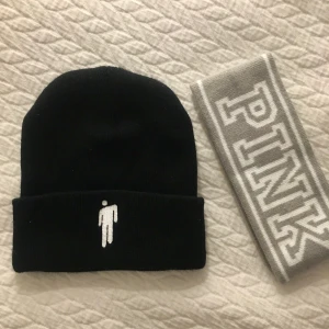 Mössa Billie Eilish, pannband Victorias secret Pink (grått)  - Onesize, oanvända, 100kr för båda (porto 30kr om de ska skickas). 
