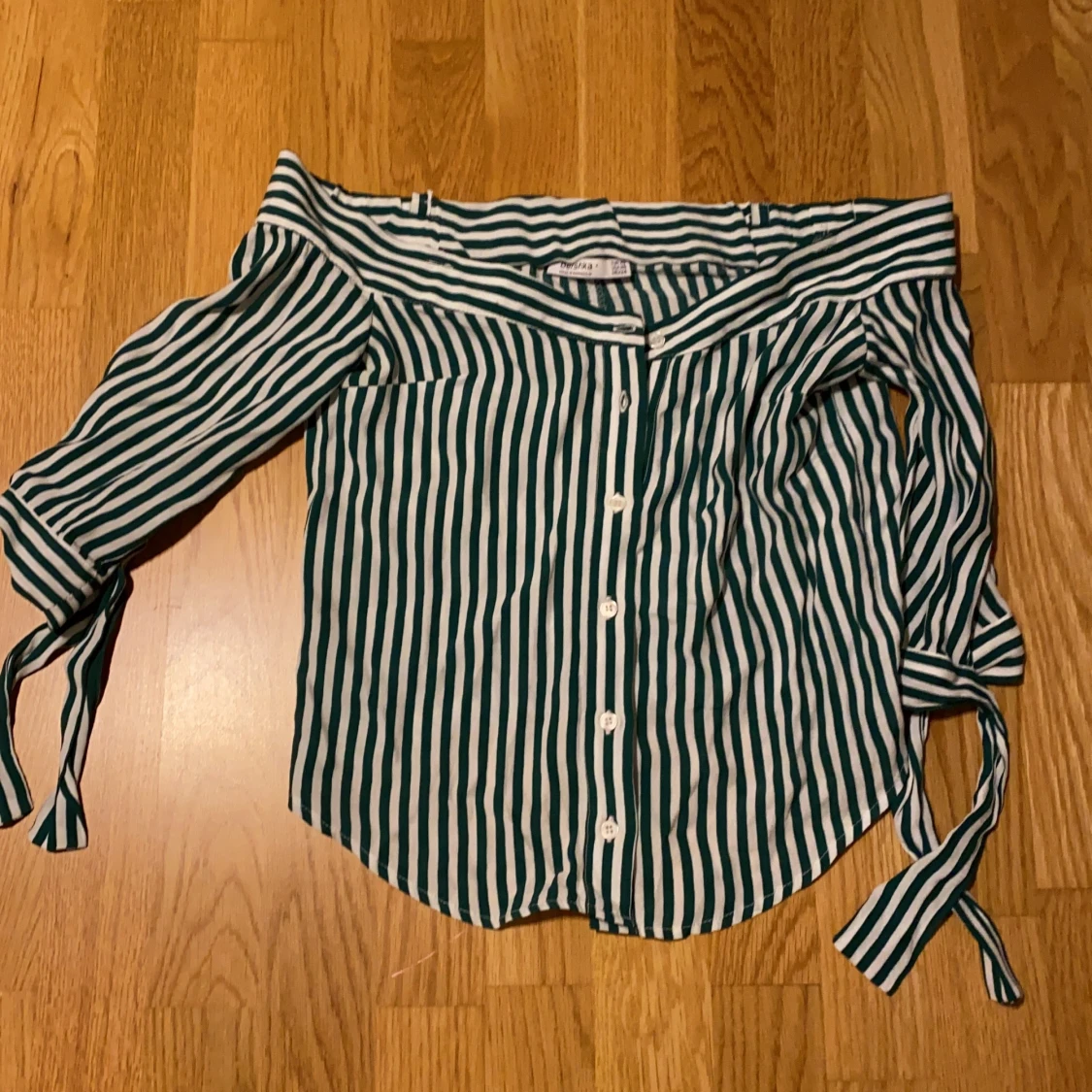 Randig snygg topp strl XS - 90