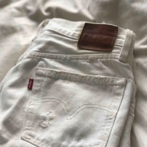  - Levi’s shorts i modellen 501! Passar med allt! Säljer då dem inte passar.