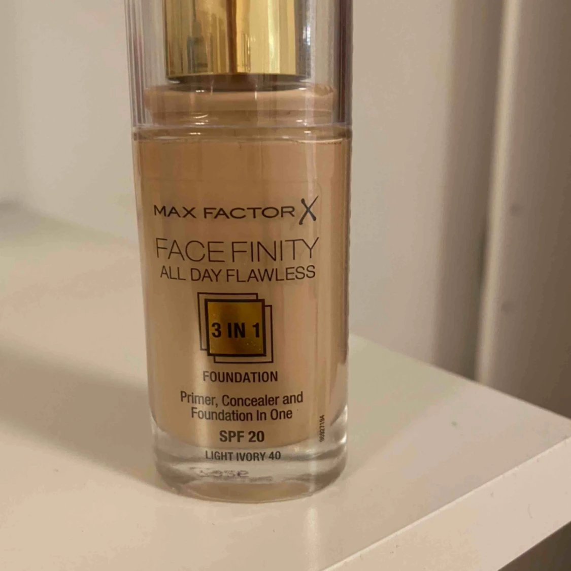 Oöppnad foundation - 90