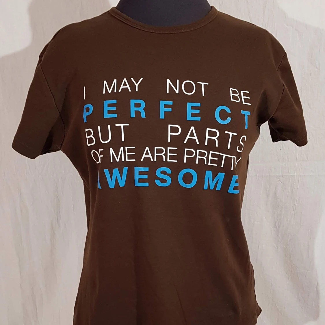 Brun T-shirt med tryck M