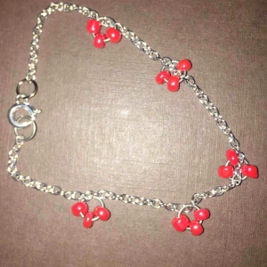  - Säljer för 16,99  eller kom med bud Aldrig använd 