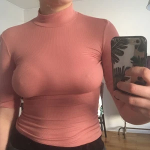  - Skitsnygg tröja från american apparel! Säljer pga använder den inte! 