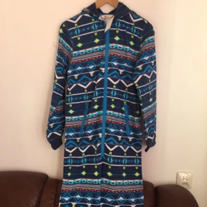  - Varm overall ( byxor ) Dam modell Storlek 164, men passar till vuxna som är XS-S Oanvända 