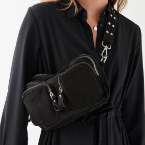 Coonie bag - Säljer min fina gina tricot väska. Svårt den stora versionen. Inga skador köpt för några månader sedan för 350 kr men säljer för 100 kr+frakt. ❤