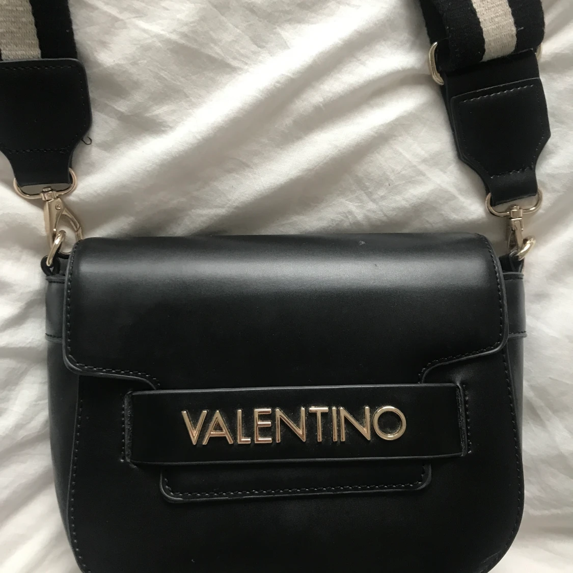 Valentino väska - 90