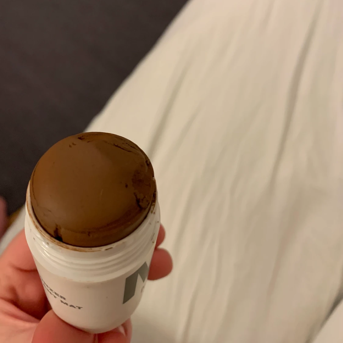 Milk bronzer stick - 90