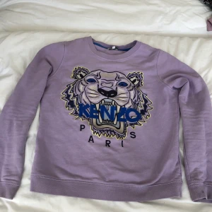 Kenzo tröja - Snygg äkta kenzoröja i nyskick. Använd fåtal gånger.