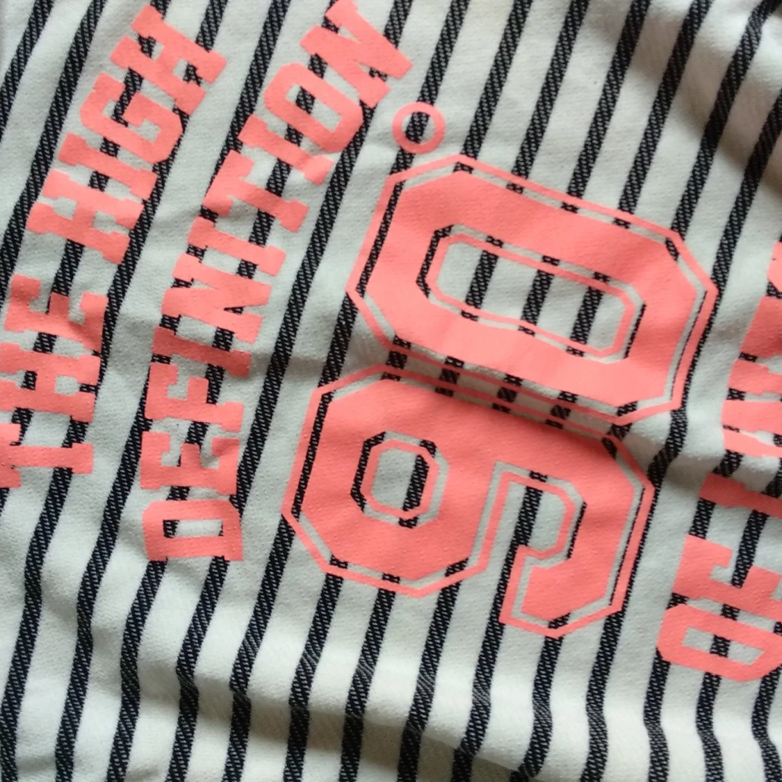 Super skön tröja med neon - 91