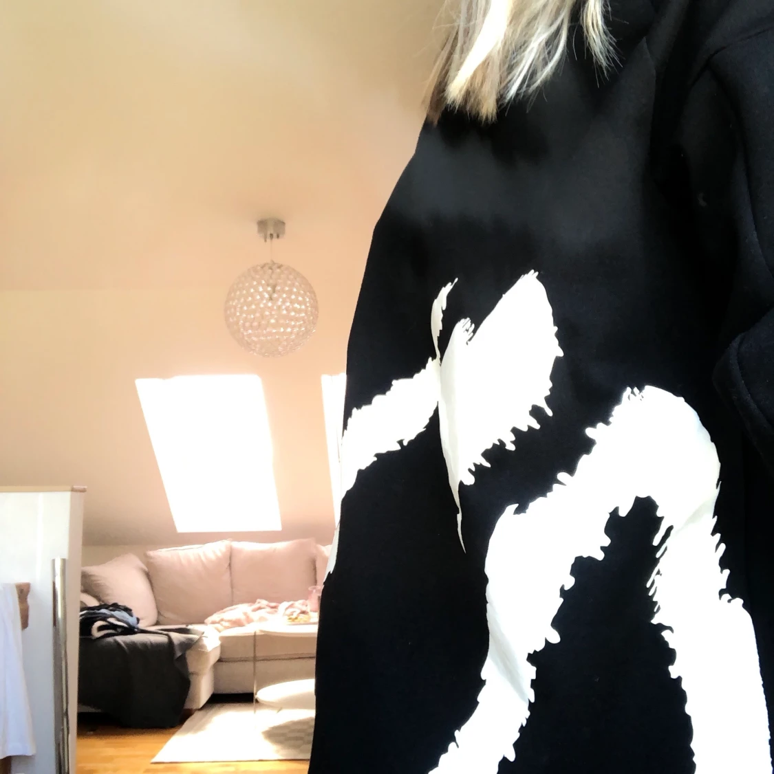 H&M x THE WEEKND sweatshirt