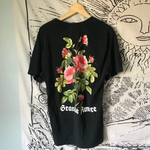 svart oversize tshirt - supersnygg oversize-tshirt från hm 🤍 frakt 29kr