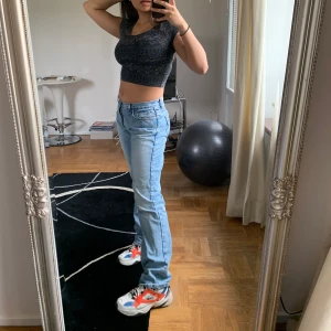 Sött Sommar Topp 🤩🤩 - Gott Skick, stretchig!!