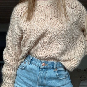 Only tröja - Mysig tröja från only i storlek S. Nyskick. Pris-70kr