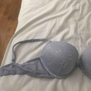  - Helt oanvänd BH, beställde förut men fick fel storlek. Frakt tillkommer