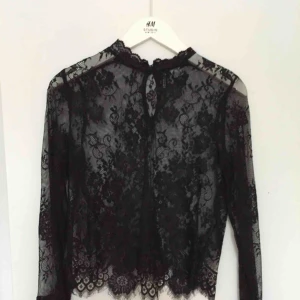  - Pris går att förhandla! Frakt står köparen för ❣️ 