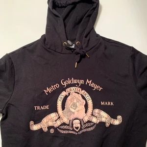 Hoodie från HM i strl S - Hoodie från HM i strl S. Start bud 60kr⚡️