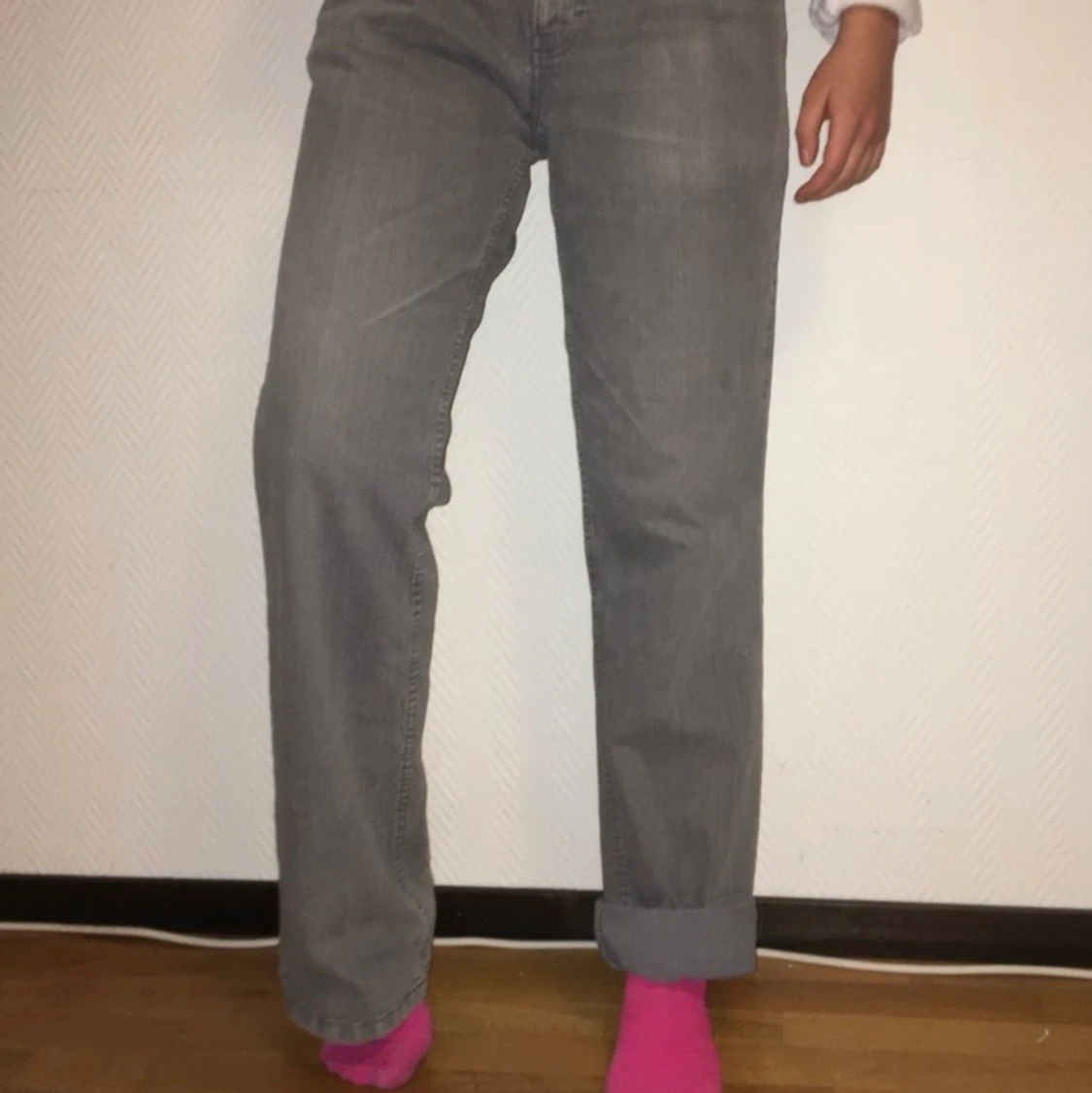 Vintage straight leg jeans, köpta från ett uf som målat rutorna
