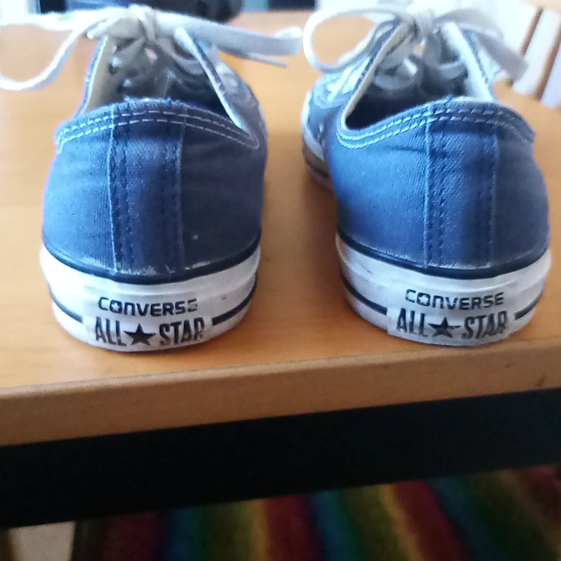 Blåa converse storlek 39 - 91
