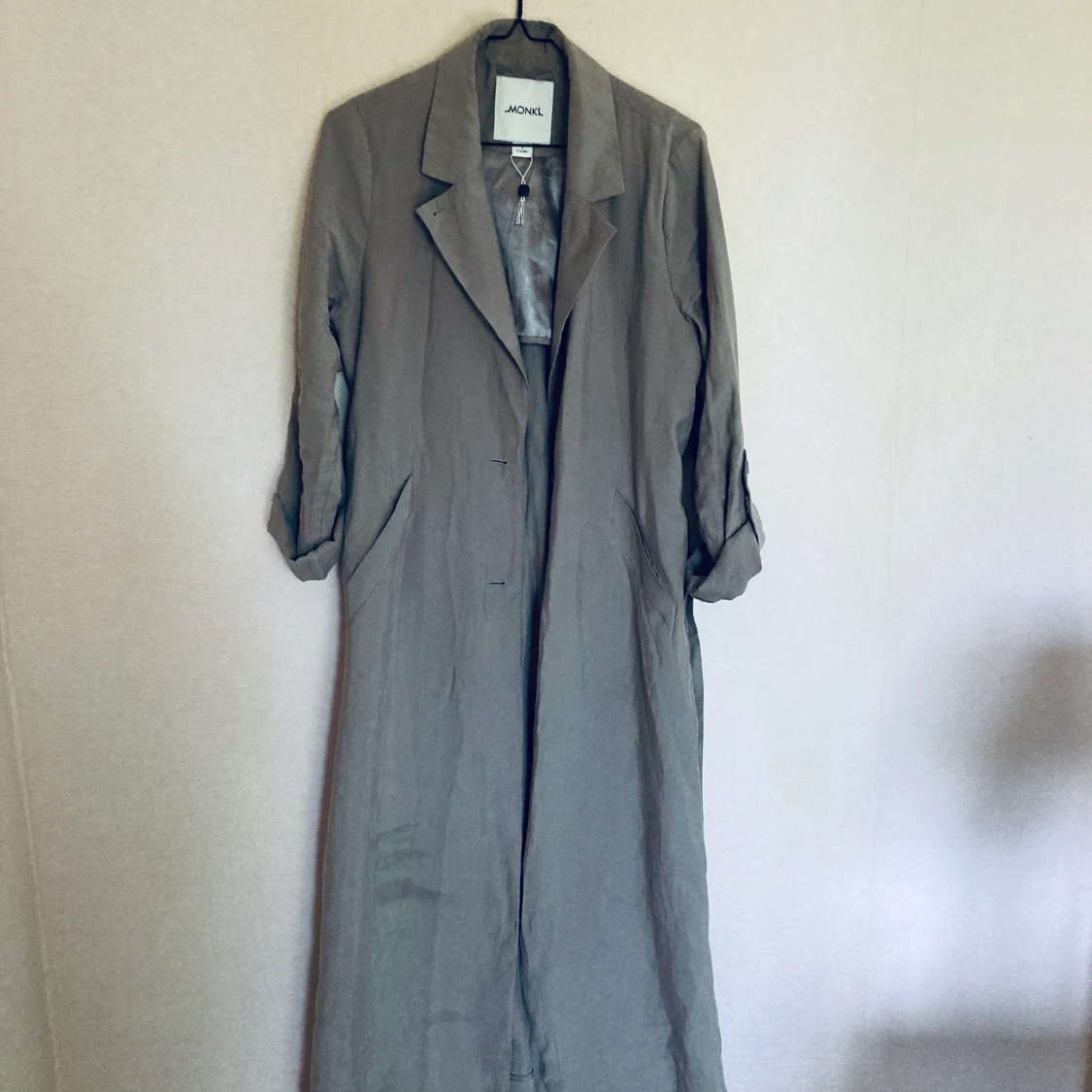 Trench coat från Monki - 90