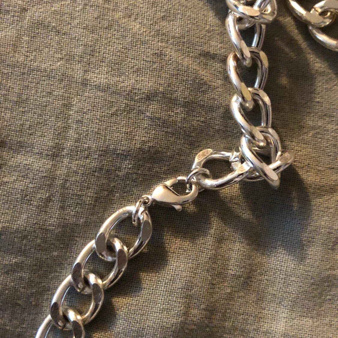 London Chain/Kedja Baddie style  - 91