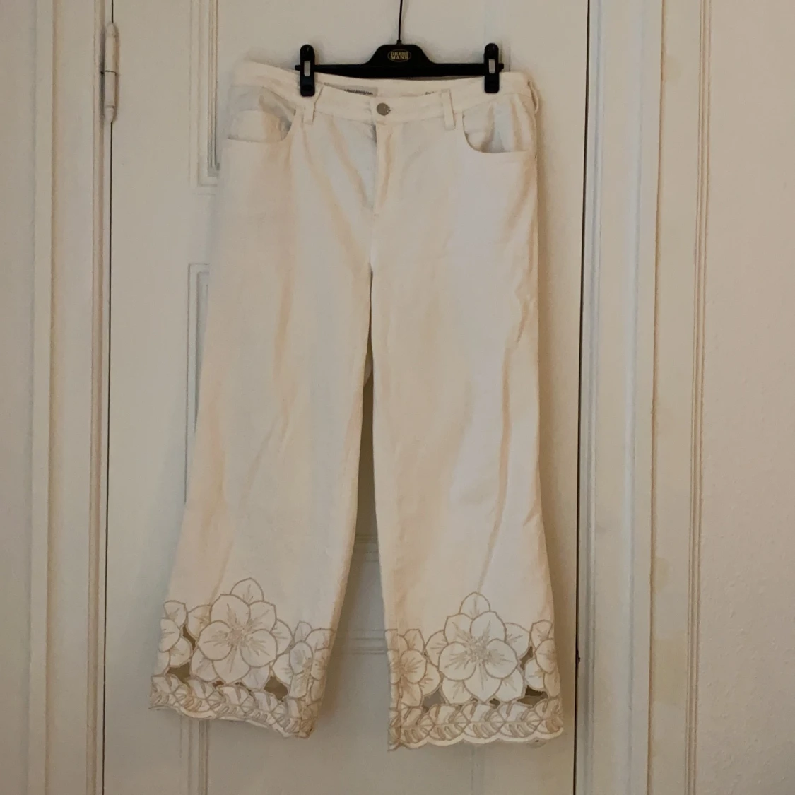 Anthropologie white wide leg jeans