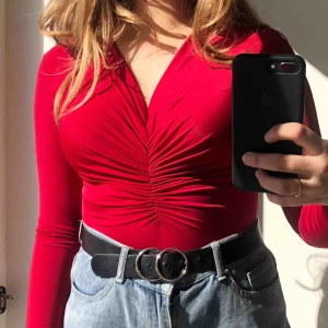  - Jättefin body, v ringad från bikbok💗💗