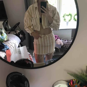  - Superfint set som bara är använt en gång (midsommar). Köpt på ASOS men märket är missguided