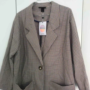  - Kavaj från monki, aldrig använd. 