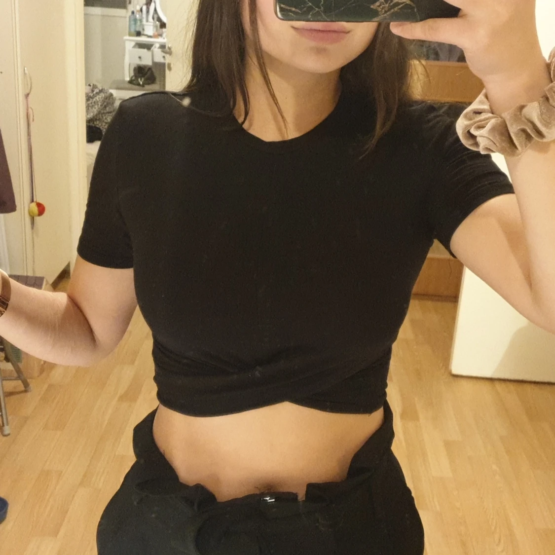 Croptop med knut (?)